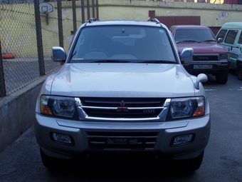 1999 Mitsubishi Pajero