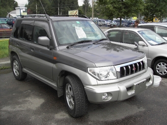 1999 Mitsubishi Pajero