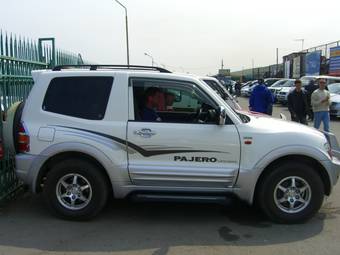 1999 Mitsubishi Pajero