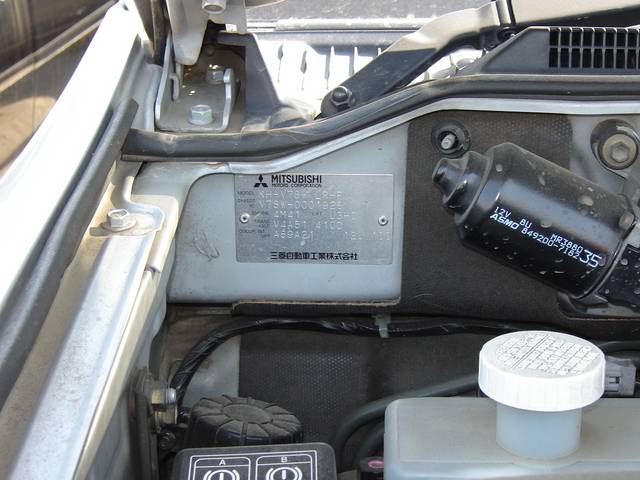 1999 Mitsubishi Pajero