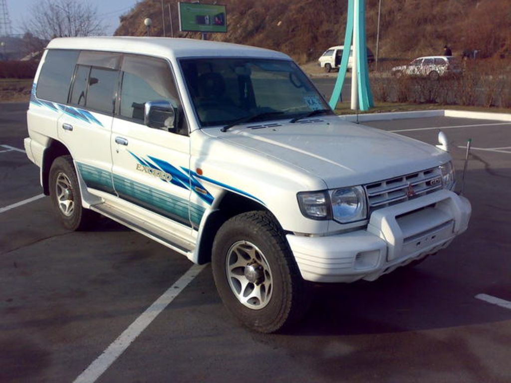 1999 Mitsubishi Pajero