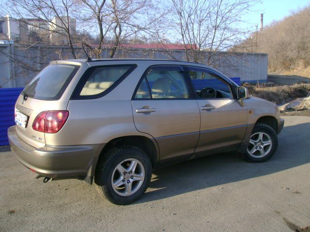 1999 Mitsubishi Pajero