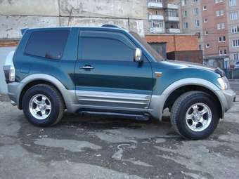 1999 Mitsubishi Pajero