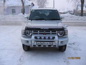 1999 Mitsubishi Pajero