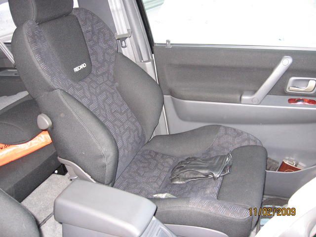 1999 Mitsubishi Pajero