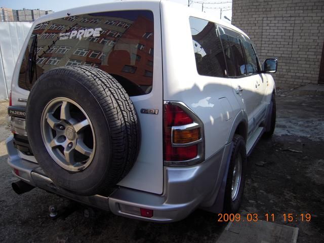 1999 Mitsubishi Pajero