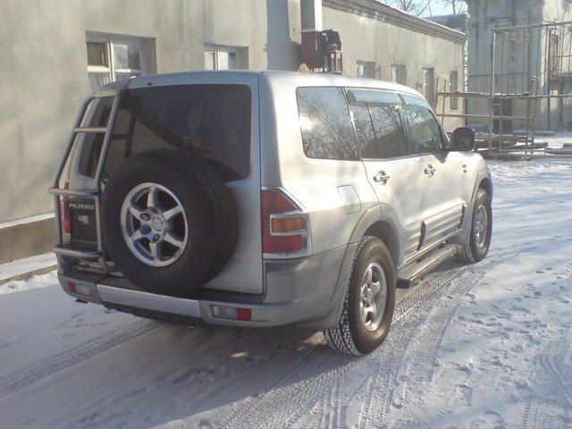 1999 Mitsubishi Pajero