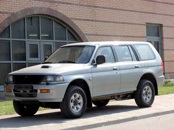 1999 Mitsubishi Pajero