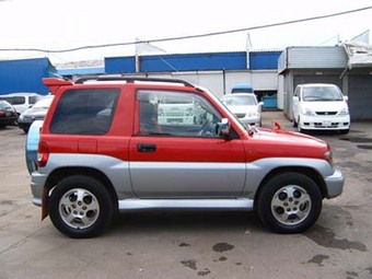 1999 Mitsubishi Pajero Pics