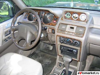 1999 Mitsubishi Pajero Pics