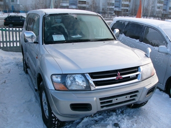 1999 Mitsubishi Pajero