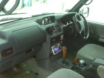 1999 Mitsubishi Pajero Pics