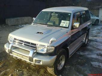 1999 Mitsubishi Pajero Pics