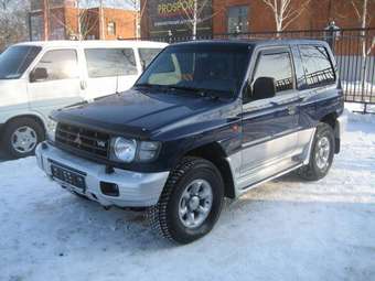 1999 Mitsubishi Pajero