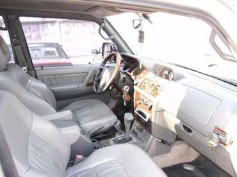 1999 Mitsubishi Pajero Pics