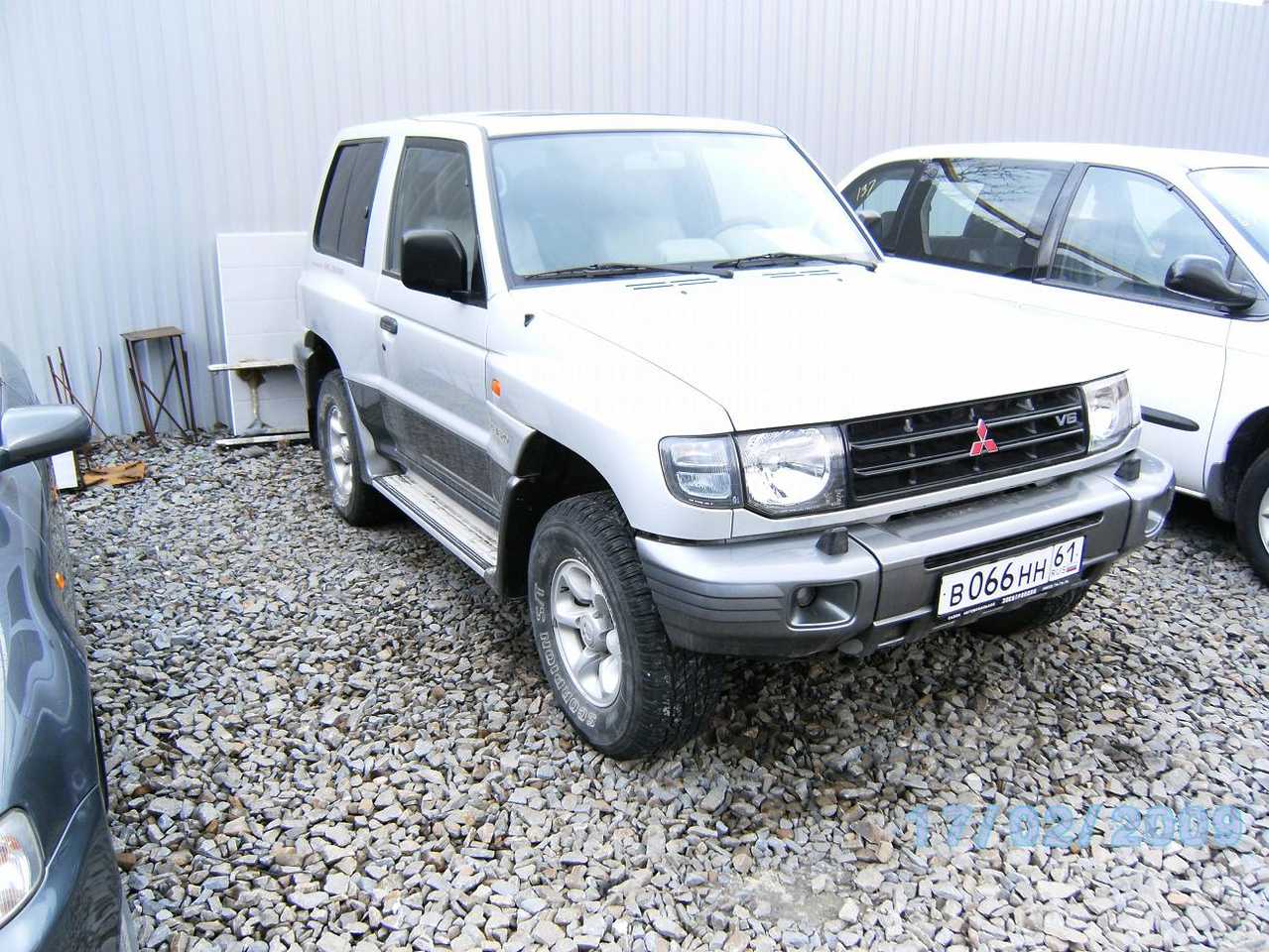 1999 Mitsubishi Pajero