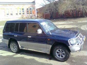 1999 Mitsubishi Pajero Photos