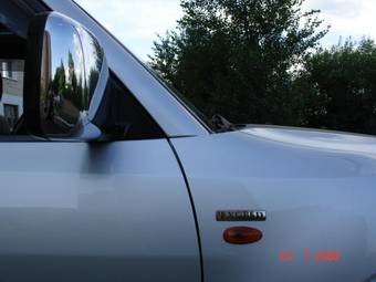 1999 Mitsubishi Pajero Pictures