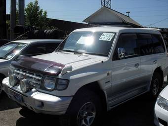 1999 Mitsubishi Pajero