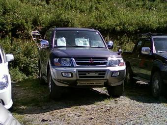 1999 Mitsubishi Pajero Pics