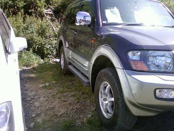 1999 Mitsubishi Pajero Pictures