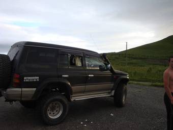 1999 Mitsubishi Pajero