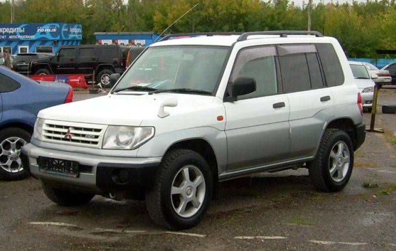 1999 Mitsubishi Pajero