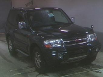 2000 Mitsubishi Pajero