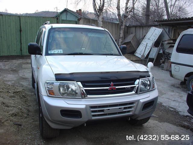 2000 Mitsubishi Pajero