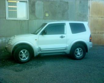 2000 Pajero