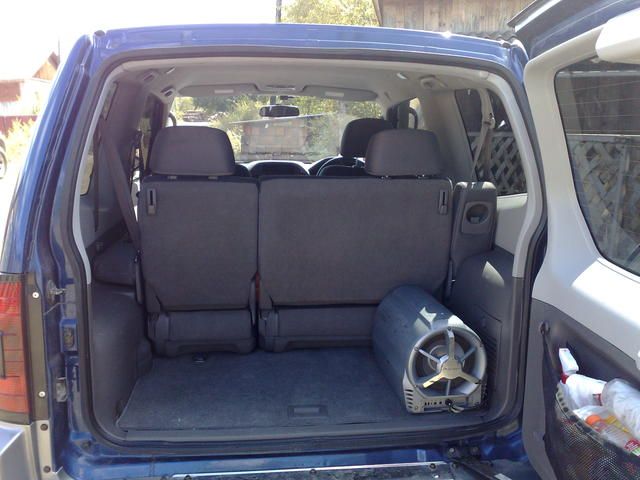 2000 Mitsubishi Pajero