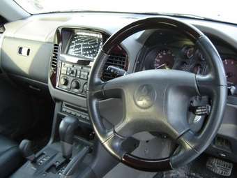 2000 Pajero