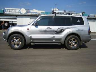 2000 Pajero