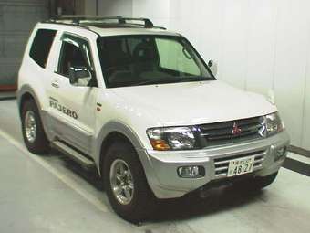 2000 Mitsubishi Pajero