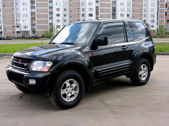 2000 Mitsubishi Pajero For Sale