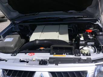 2000 Mitsubishi Pajero For Sale