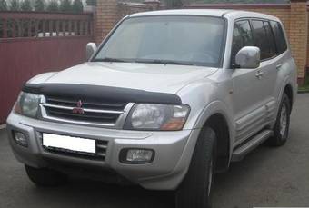 2000 Mitsubishi Pajero