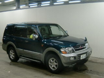 2001 Mitsubishi Pajero