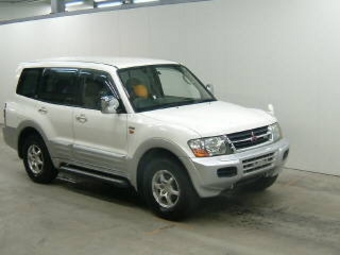 2001 Mitsubishi Pajero