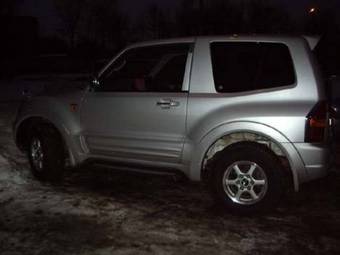 2001 Mitsubishi Pajero