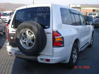 2001 Mitsubishi Pajero