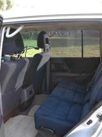 2001 Mitsubishi Pajero