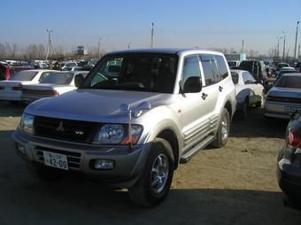 2001 Mitsubishi Pajero