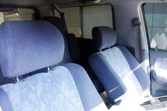 2001 Mitsubishi Pajero Pictures