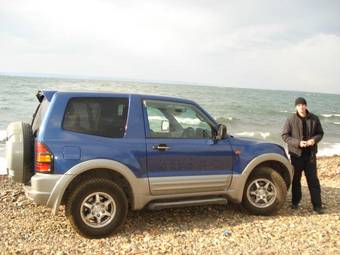 2001 Mitsubishi Pajero