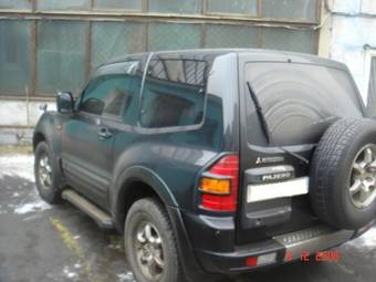 2001 Mitsubishi Pajero Pics