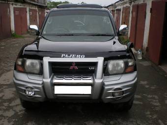 2001 Mitsubishi Pajero Pictures