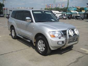 2001 Mitsubishi Pajero