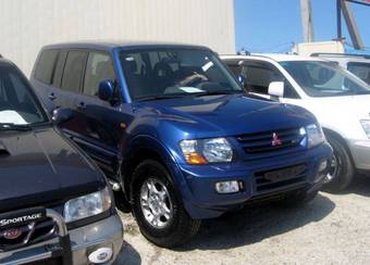 2001 Mitsubishi Pajero