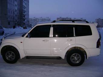 2001 Mitsubishi Pajero